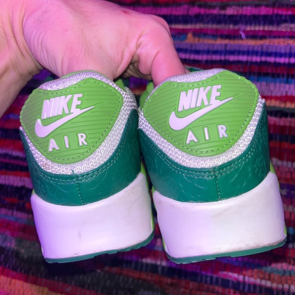 Saint Pattys day Air Maxes size10.5 color green - Picture 8 of 9